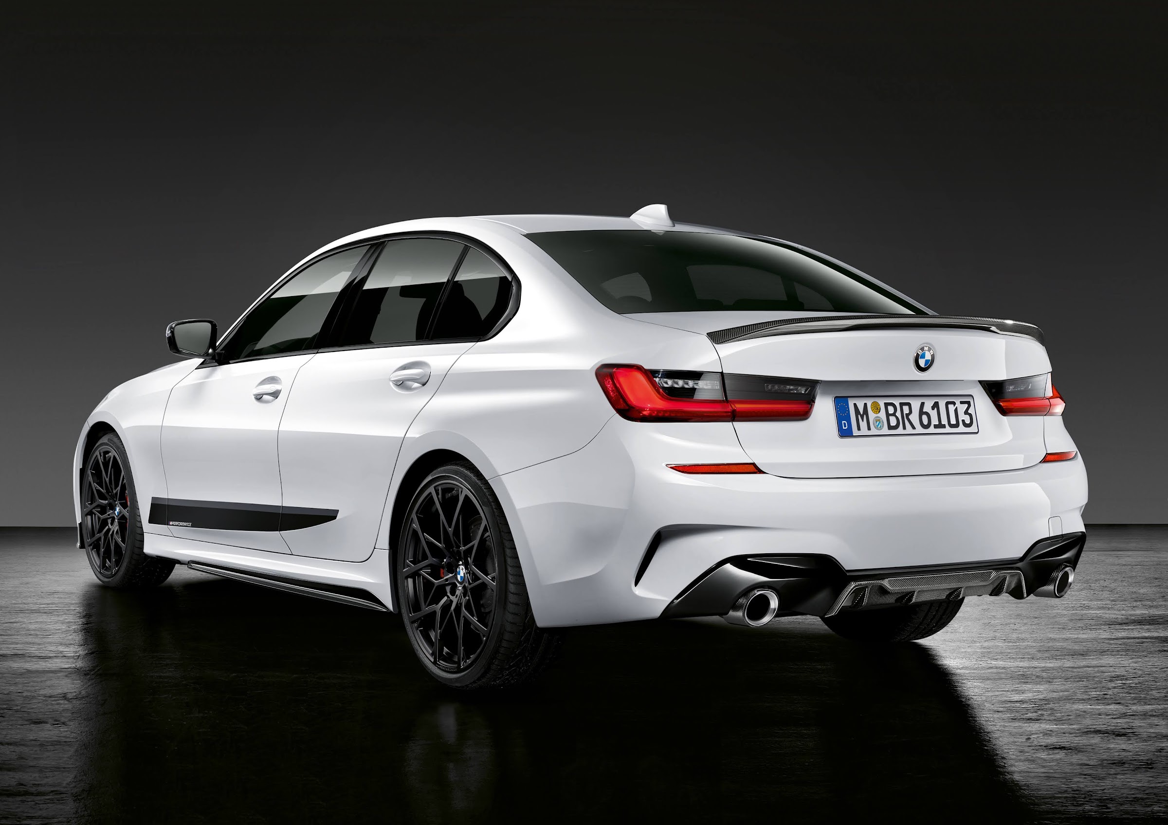 Nuevos accesorios M Performance Parts para los BMW X3 M y X4 M 2019